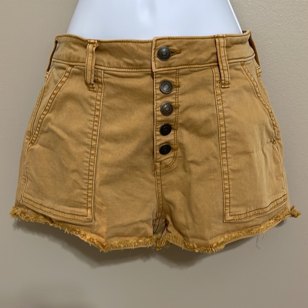 SOI Utility high rise shorts size 9 juniors.  Worn once!